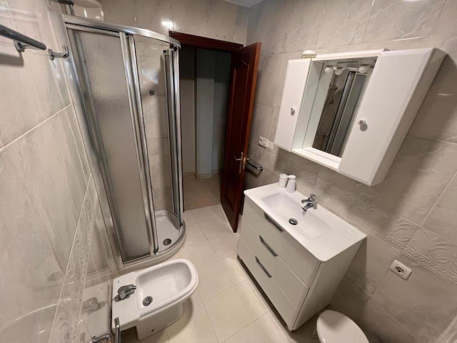 Casa Con Terraza En El Casco Villa เบตันซอส ภายนอก รูปภาพ